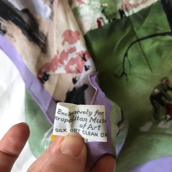 Adolf Dehn’s ‘Spring In New York’ Silk Scarf - Picture 7 of 10